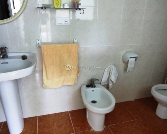 Image No.16-2 Bed Property for sale