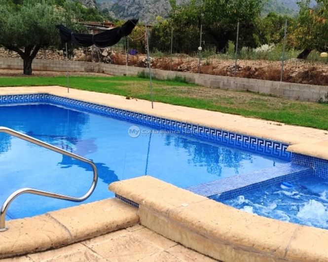 Image No.19-2 Bed Property for sale