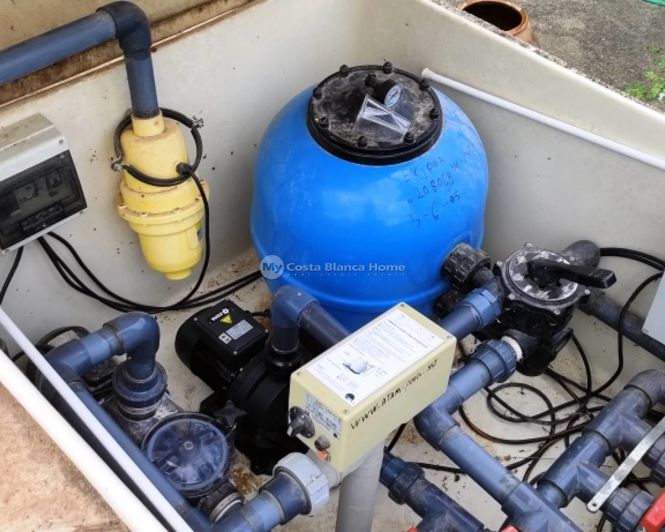 Image No.20-2 Bed Property for sale