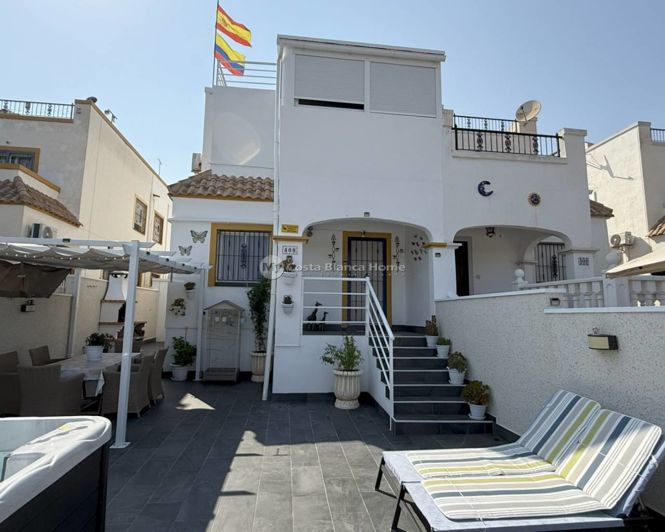 Image No.1-2 Bed House for sale