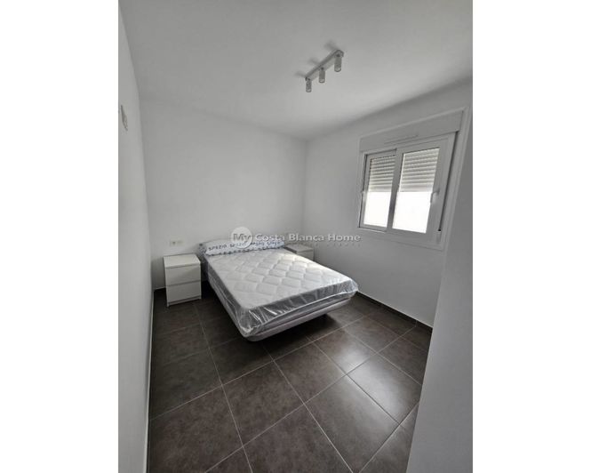 Image No.5-2 Bed Townhouse for sale