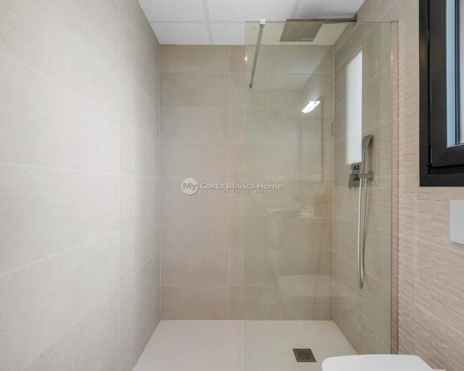 Image No.23-2 Bed Apartment for sale