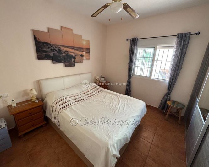 Image No.7-5 Bed Country House for sale