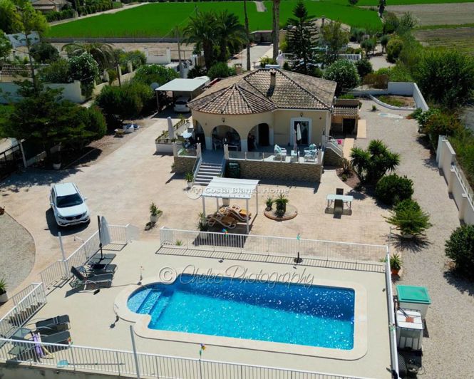 Image No.1-4 Bed Villa for sale