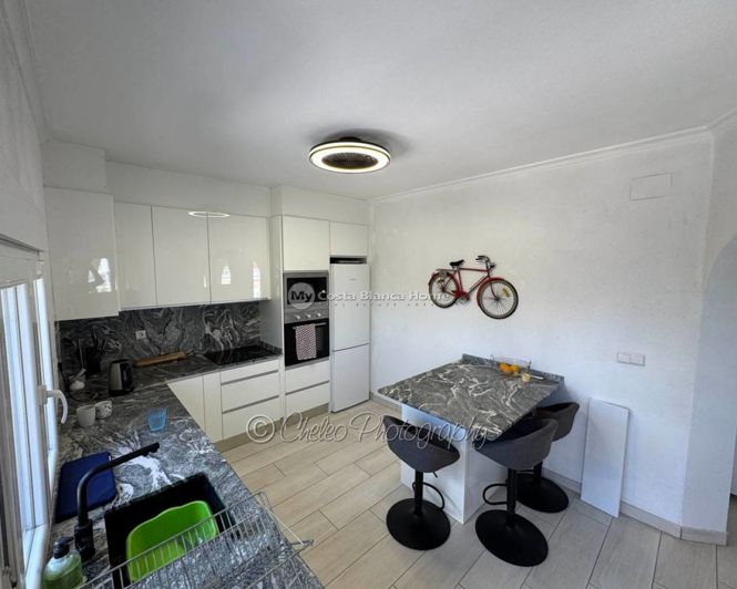 Image No.13-4 Bed Villa for sale