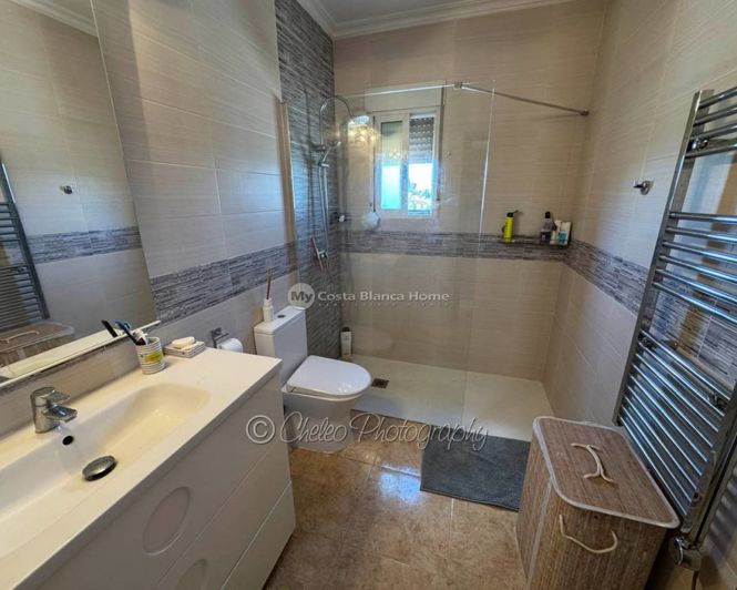 Image No.6-4 Bed Villa for sale