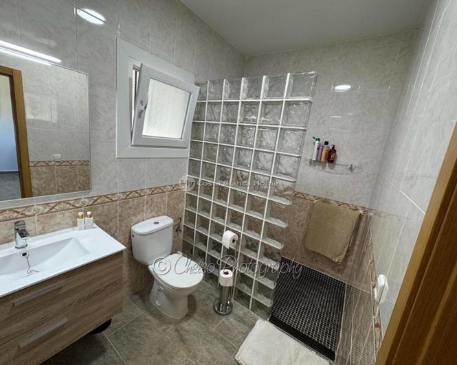 Image No.12-4 Bed Villa for sale