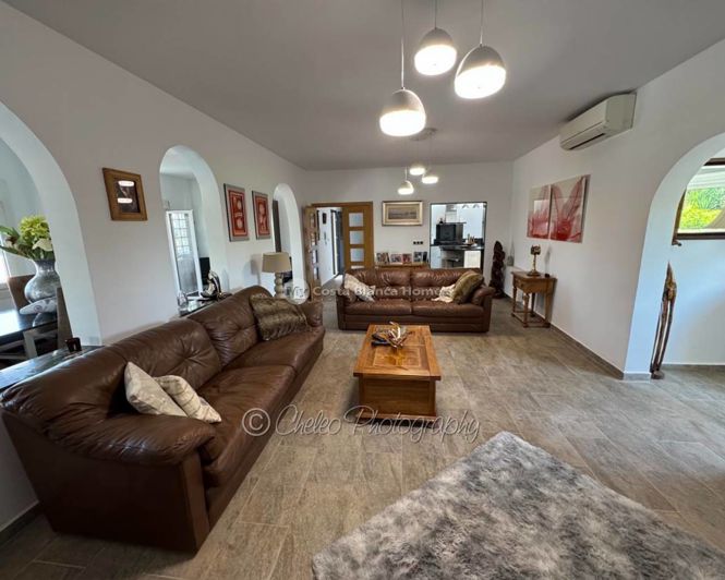 Image No.22-4 Bed Villa for sale