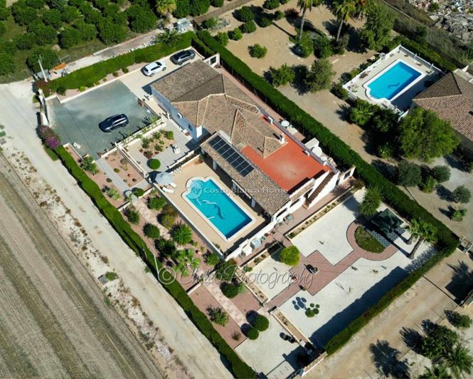 Image No.42-4 Bed Villa for sale