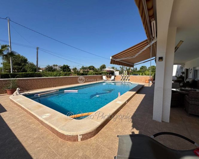 Image No.47-4 Bed Villa for sale