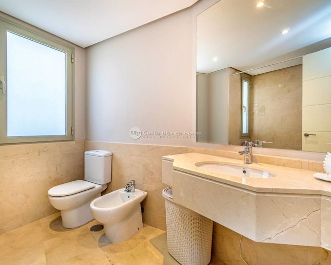 Image No.15-3 Bed Apartment for sale