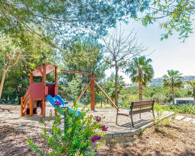 Image No.27-3 Bed Apartment for sale