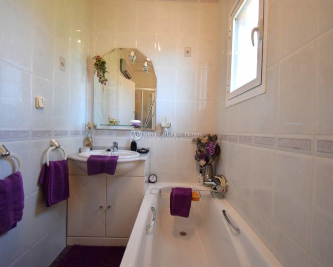 Image No.13-3 Bed Villa for sale