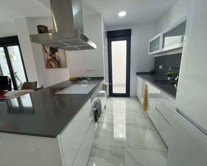 Image No.5-3 Bed Villa for sale