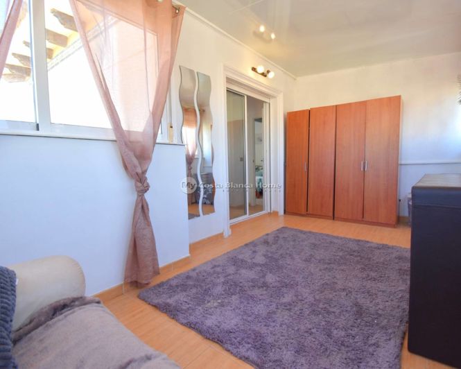 Image No.25-4 Bed Villa for sale