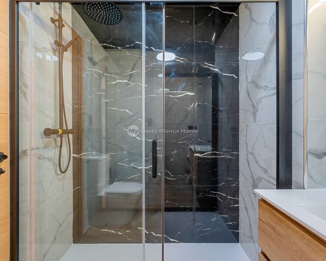 Image No.22-3 Bed Apartment for sale