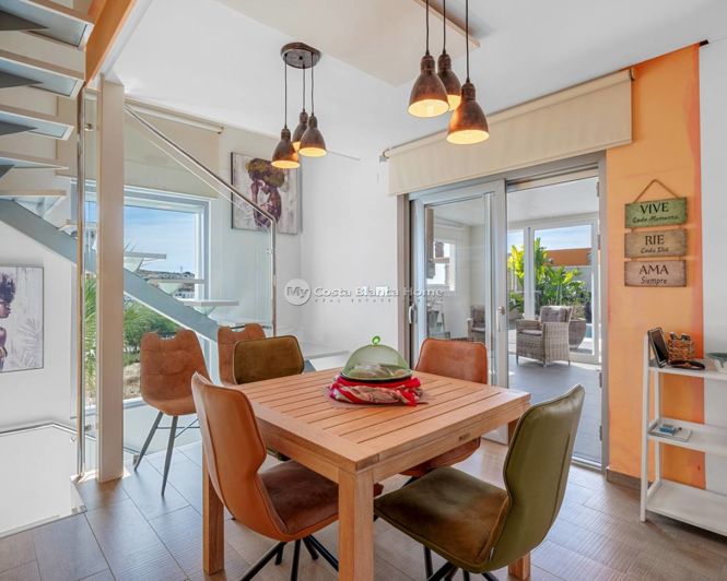 Image No.2-2 Bed Villa for sale