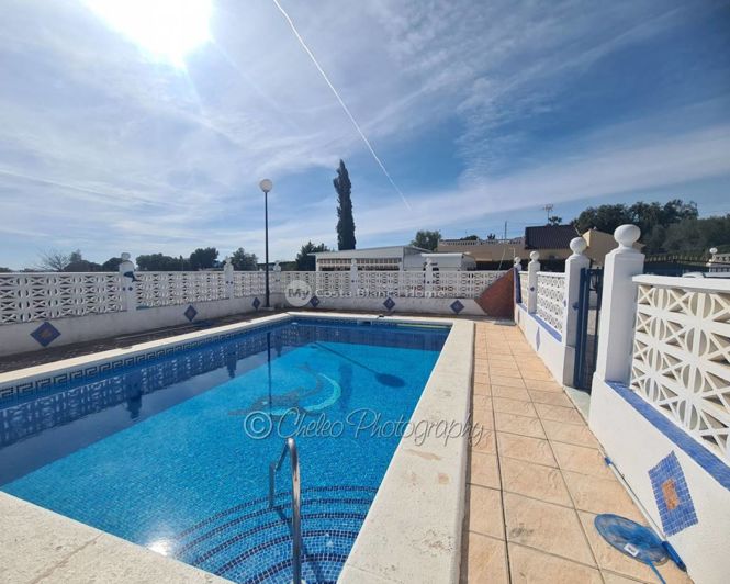 Image No.47-3 Bed Country House for sale