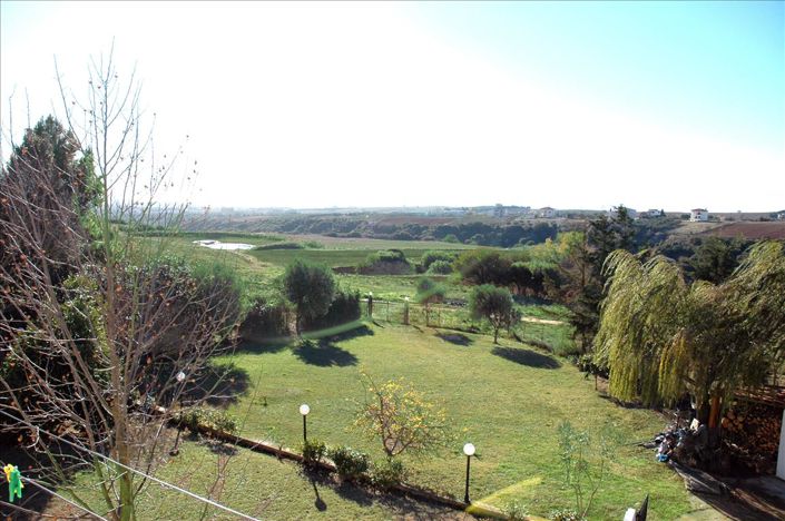 Image No.22-5 Bed Property for sale