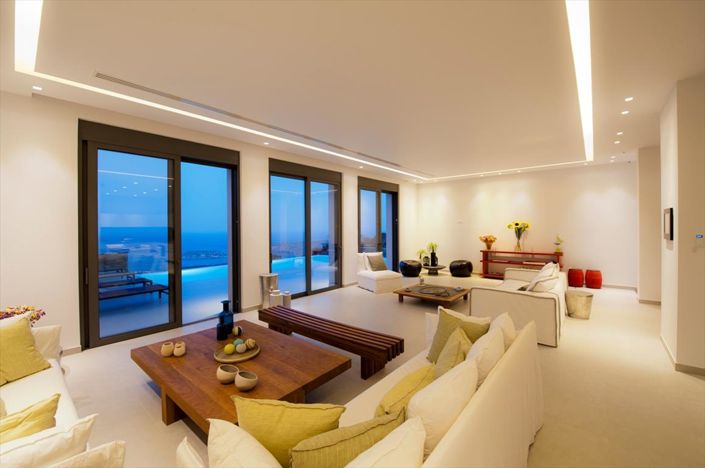 Image No.9-5 Bed Villa for sale