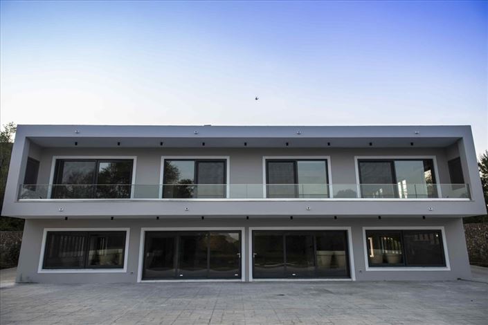 Image No.8-5 Bed Villa for sale