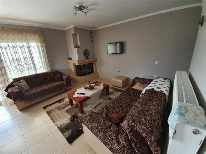 Image No.10-3 Bed Maisonette for sale