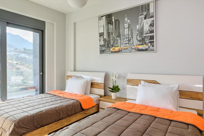 Image No.10-3 Bed Villa for sale