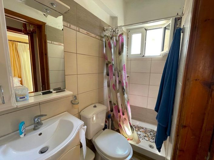 Image No.15-2 Bed Maisonette for sale