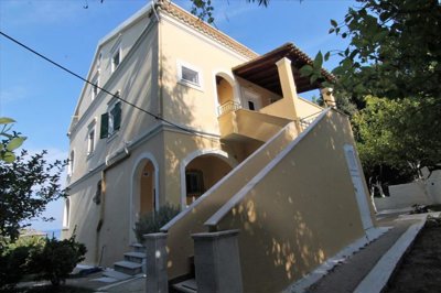Photo 1 - Hotel 175 m² in Ionian islands