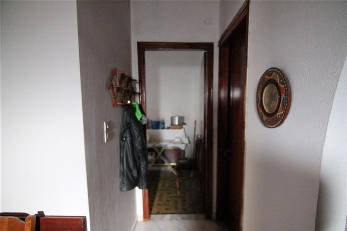 Image No.8-4 Bed Property for sale