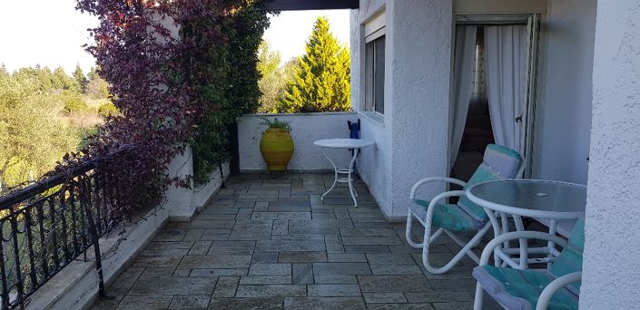 Image No.16-4 Bed Property for sale