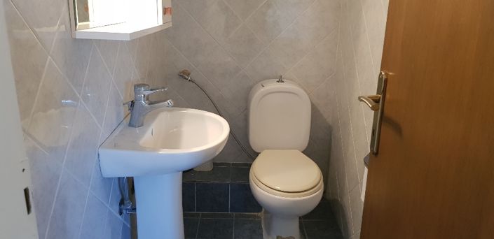 Image No.26-4 Bed Property for sale