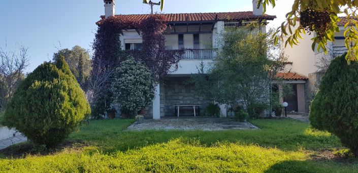 Image No.27-4 Bed Property for sale