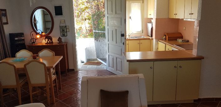 Image No.5-4 Bed Property for sale