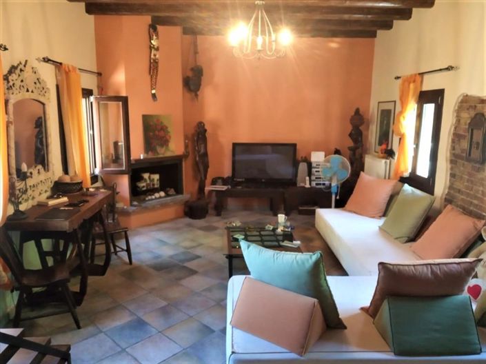 Image No.4-2 Bed Maisonette for sale