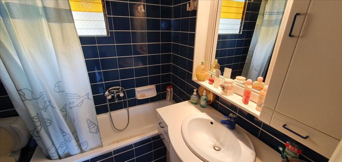 Image No.23-5 Bed Maisonette for sale