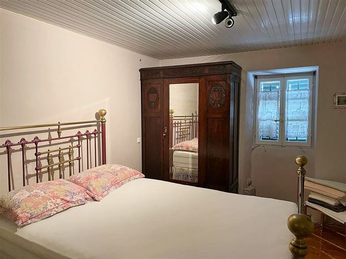 Image No.20-3 Bed Property for sale