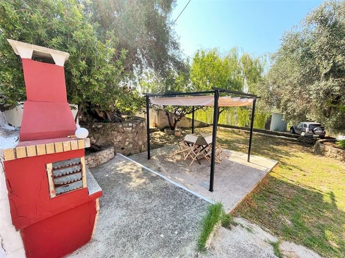 Image No.27-3 Bed Property for sale