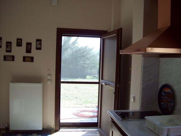 Image No.19-4 Bed Property for sale