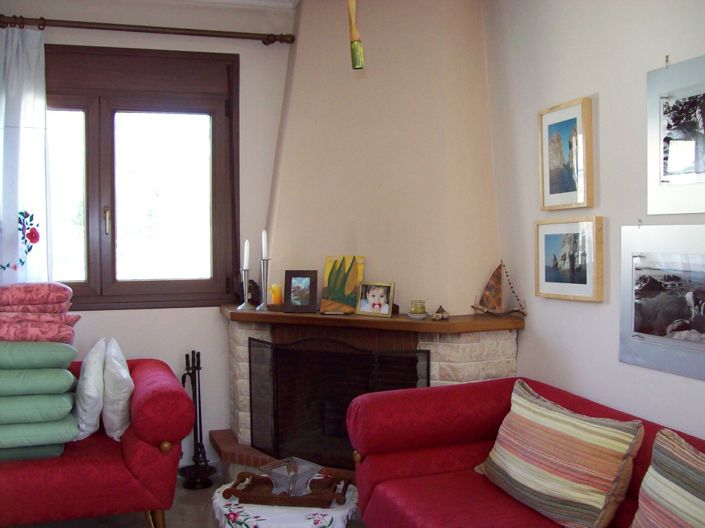 Image No.4-4 Bed Property for sale