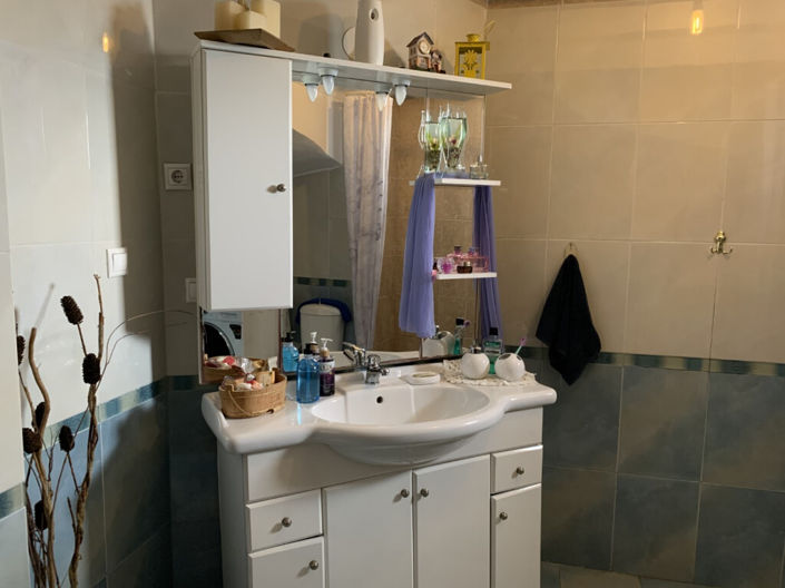 Image No.24-3 Bed Property for sale