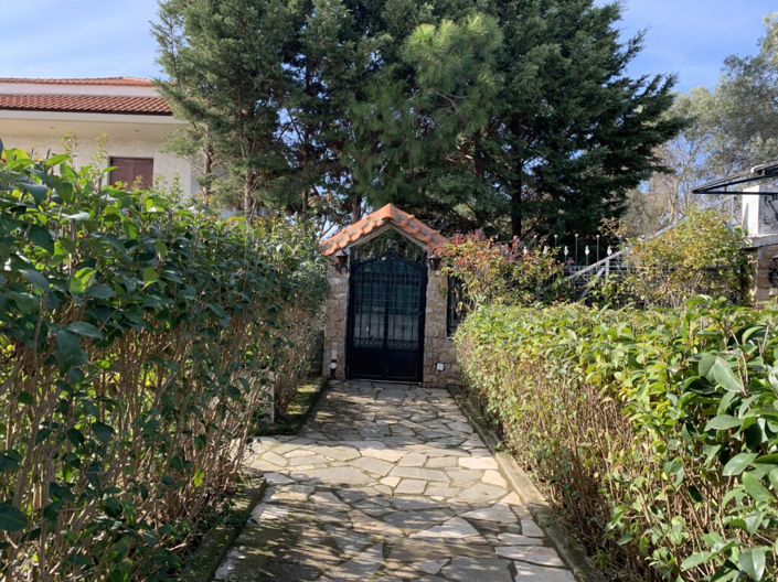 Image No.6-3 Bed Property for sale