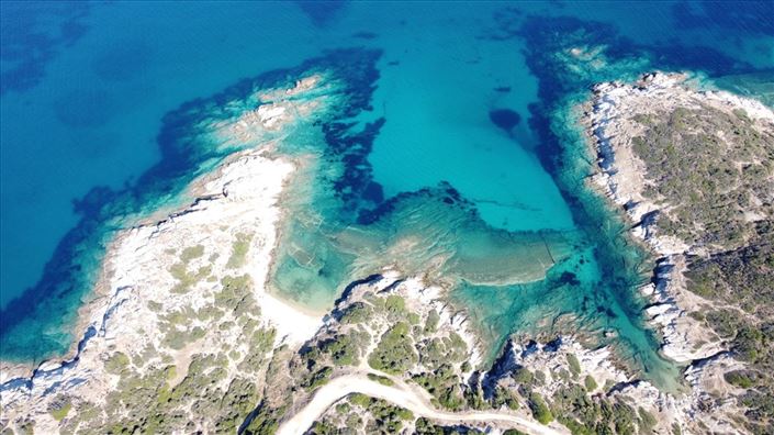 Image No.9-2 Bed Property for sale