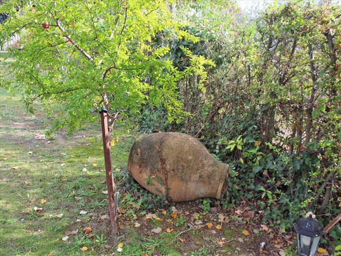 Image No.13-2 Bed Property for sale