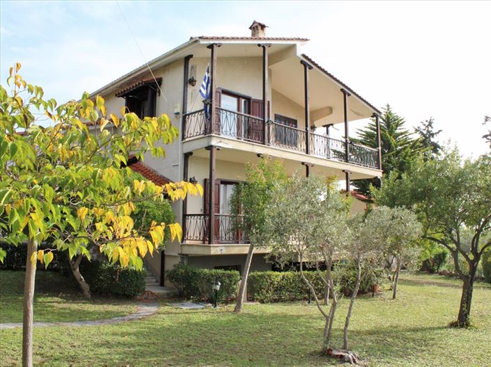 Image No.2-2 Bed Property for sale