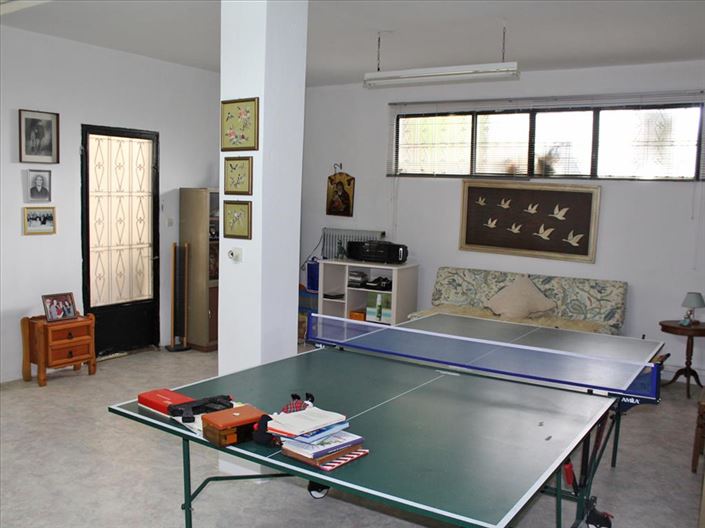 Image No.20-2 Bed Property for sale