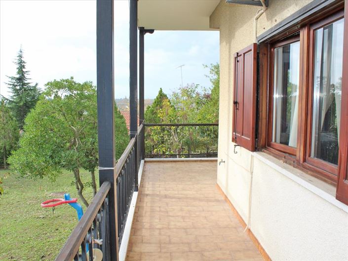 Image No.7-2 Bed Property for sale