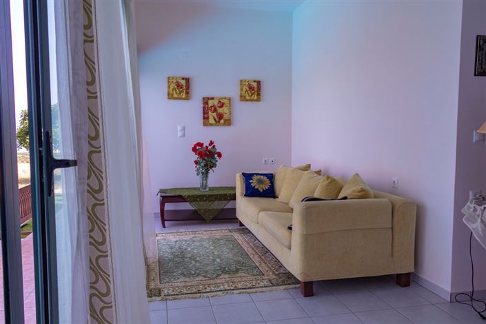 Image No.10-5 Bed Property for sale