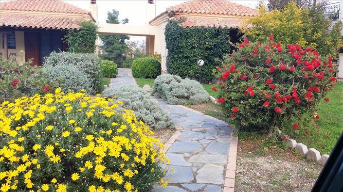 Image No.10-2 Bed Maisonette for sale