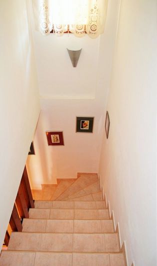 Image No.24-2 Bed Maisonette for sale